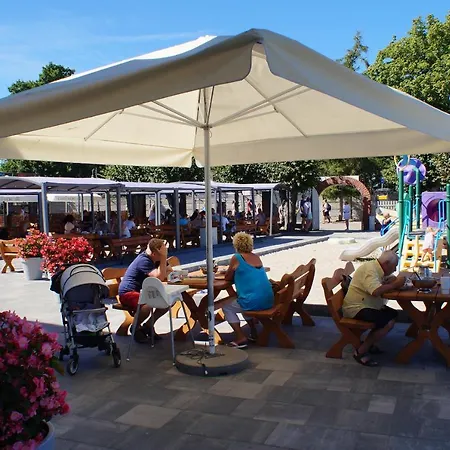 Bryza Morska Lodge *